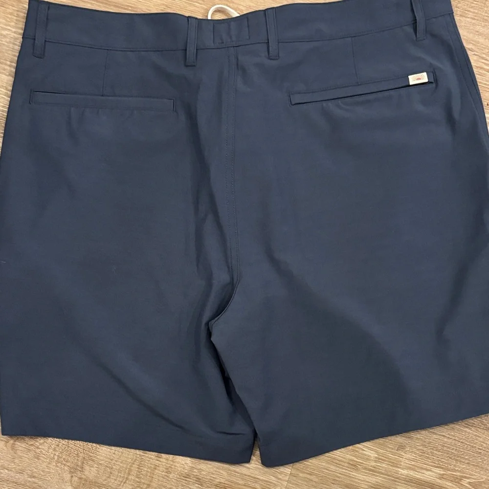 NWT - Faherty Men's Dark Blue Flat Front Shorts
